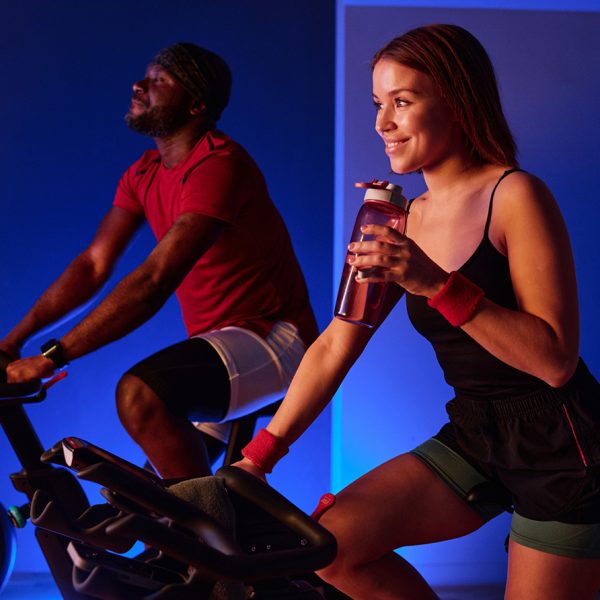 Ganzkörper-Workout mit dem Speedbike für zu Hause