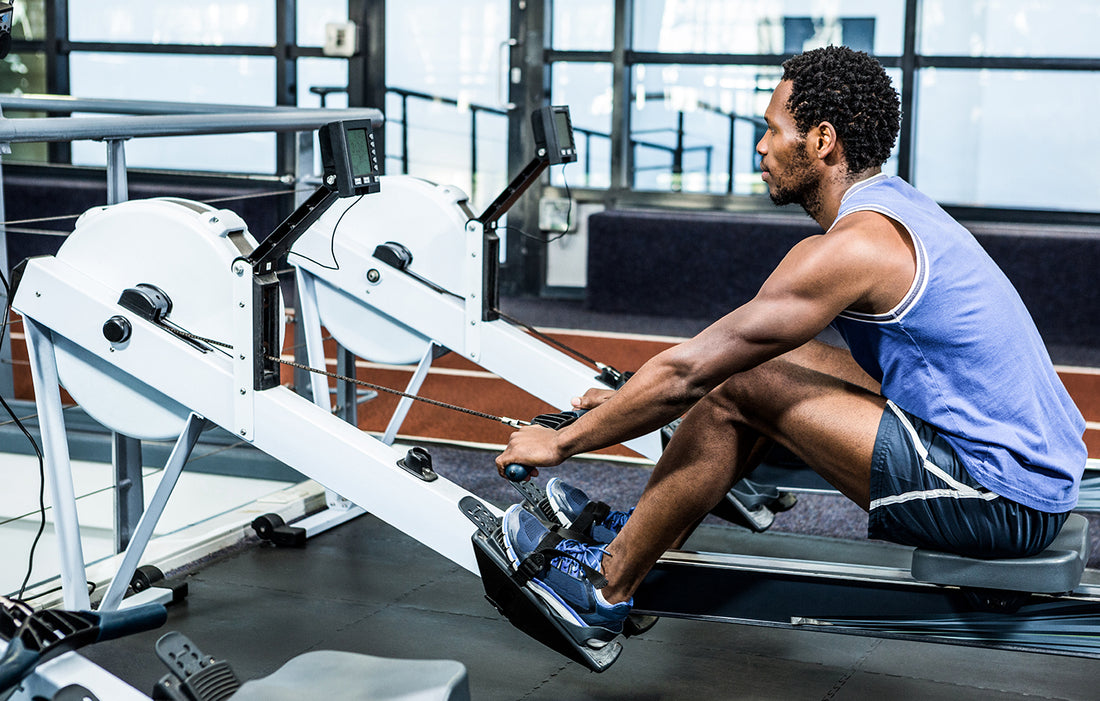 Ganzkörpertraining mit dem Rudergerät: Kalorien verbrennen und Kraft effizient aufbauen