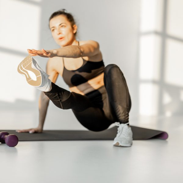 Mini-Stepper-Workouts: Verbrennen Sie Kalorien und straffen Sie Ihre Muskeln zu Hause