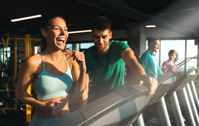 Heben Sie Ihr Heimfitnessstudio an: Warum Laufbänder gut für das Heimfitness sind und bleiben