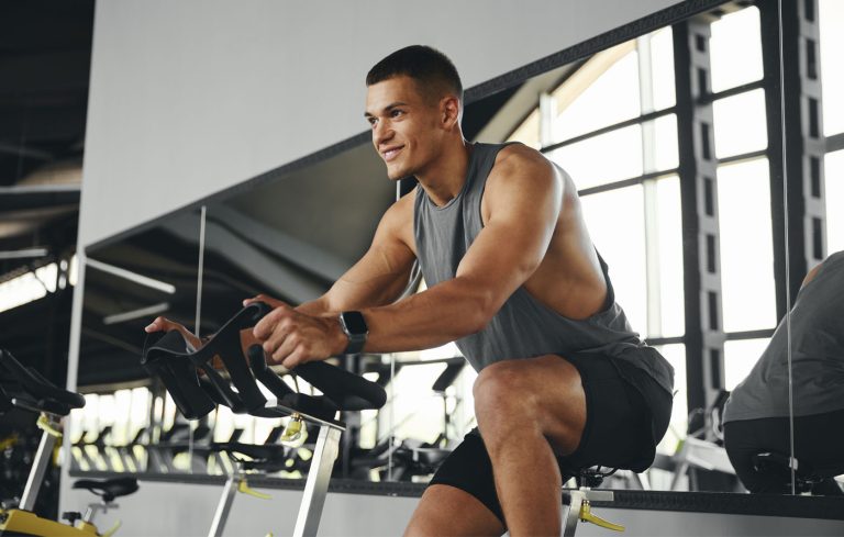 Entdecken Sie müheloses Fitness: Das Speedbike-Erlebnis für ein angenehmes Workout