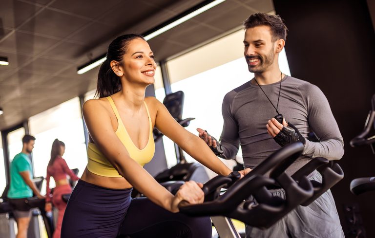 Die kardiovaskulären Vorteile regelmäßigen Indoor-Bike-Trainings