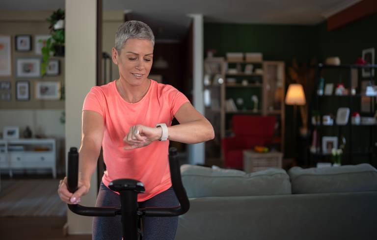 Psychologische Vorteile einer morgendlichen Indoor-Bike-Routine für einen ausgeglichenen Start in den Tag